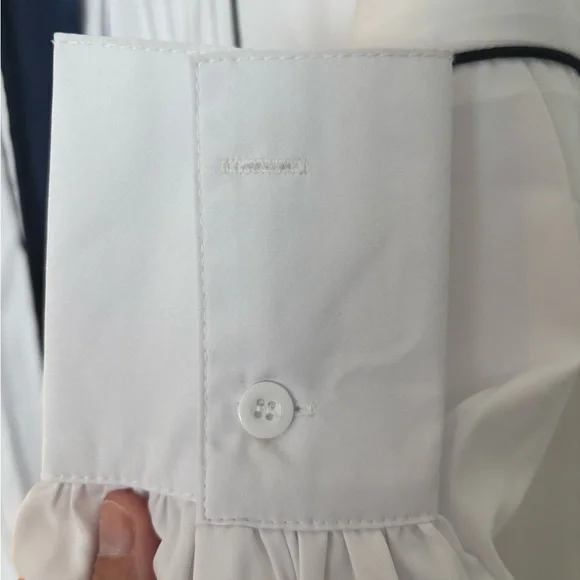 Shop Kultivate White and Navy Button Down Collared Blouse - Picture 6 of 8